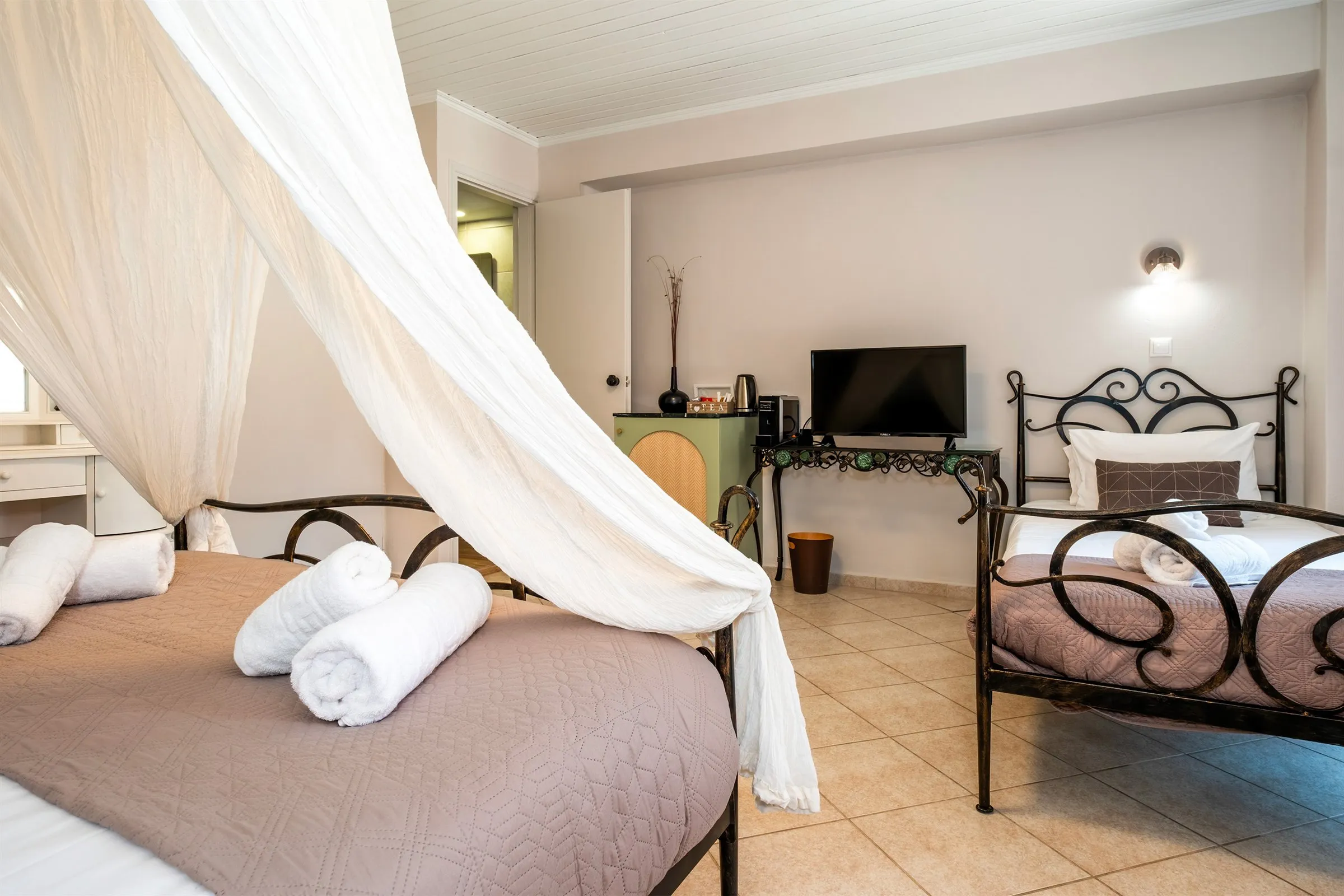 Agapi room at Santa Elena